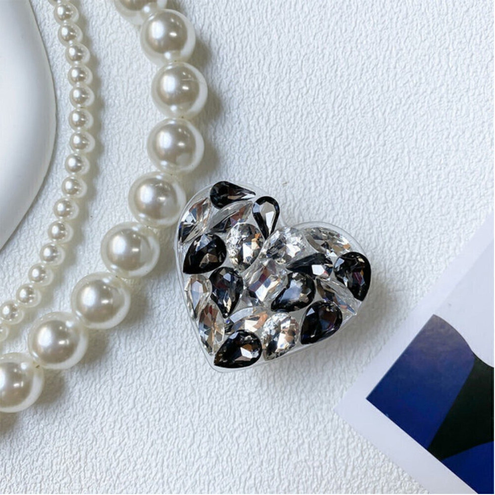 Heart Shaped Phone Grip In Black